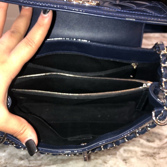 **AUTHENTIC** BLUE CHANEL SHOULDER BAG (looks new) - Picture 6 of 7